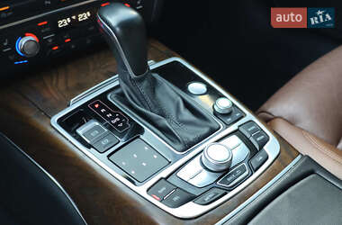 Седан Audi A6 2015 в 