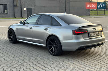 Седан Audi A6 2013 в 