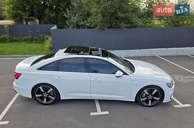 Седан Audi A6 2021 в 