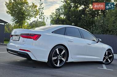 Седан Audi A6 2021 в 