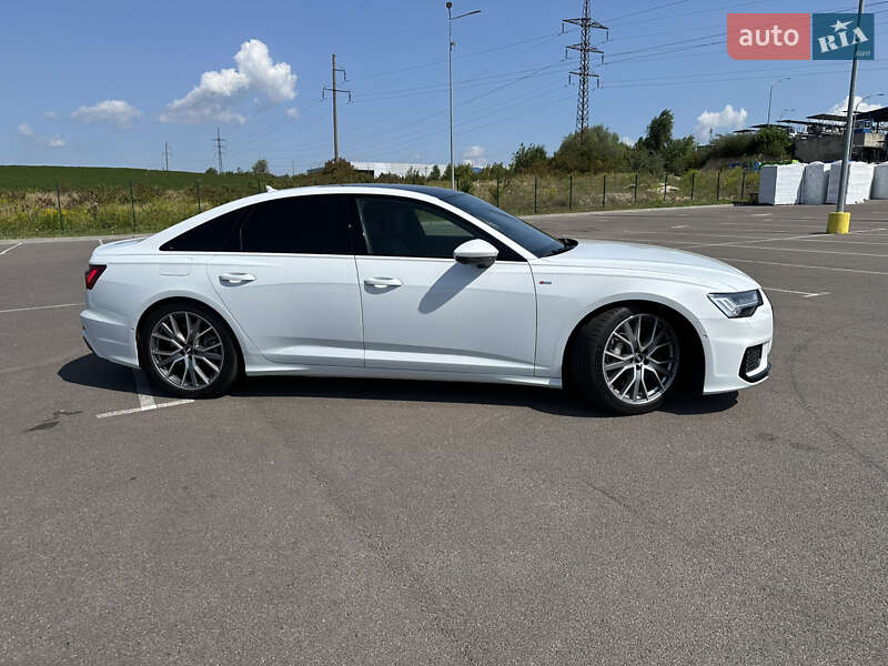 Седан Audi A6 2019 в Ровно