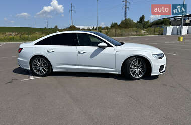 Седан Audi A6 2019 в 