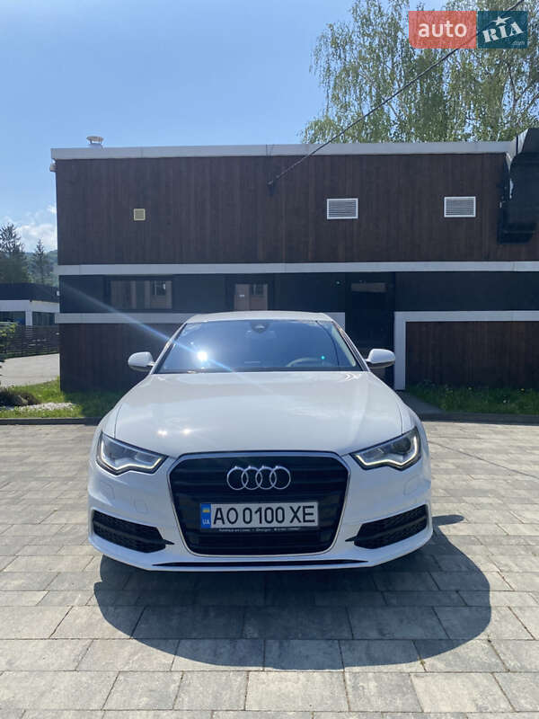 Седан Audi A6 2013 в Тячеве