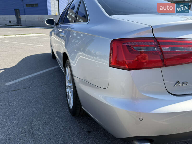 Седан Audi A6 2014 в Киеве