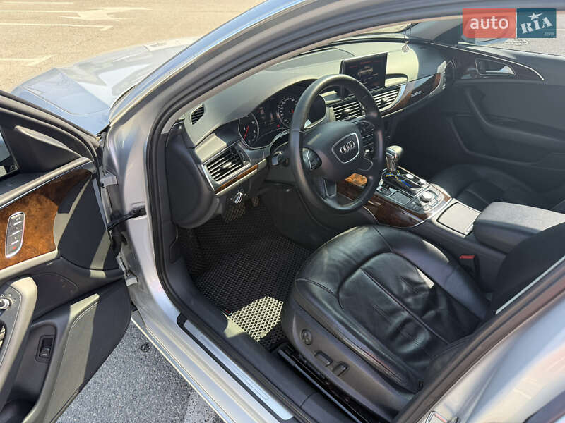 Седан Audi A6 2014 в Киеве