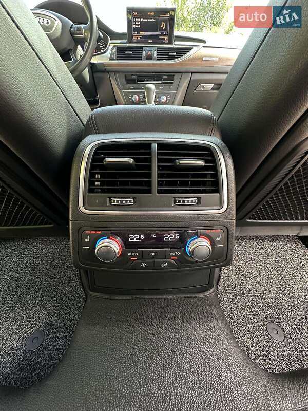 Седан Audi A6 2015 в Хмельницком