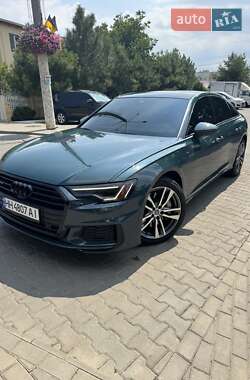 Седан Audi A6 2020 в 
