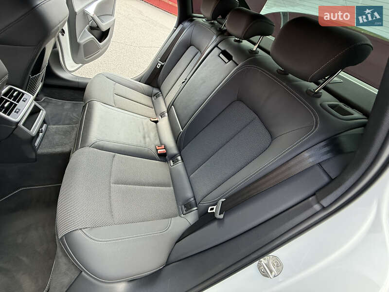 Седан Audi A6 2021 в Киеве