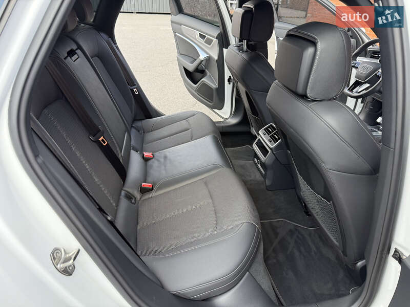 Седан Audi A6 2021 в Киеве