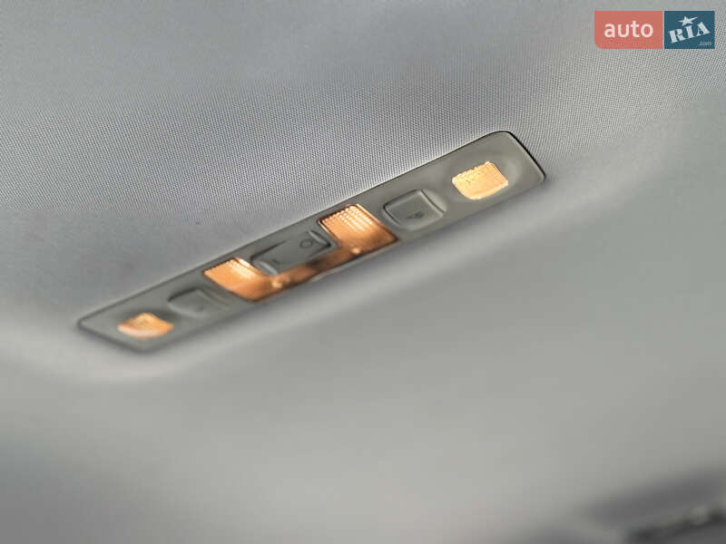 Универсал Audi A6 2002 в Самборе
