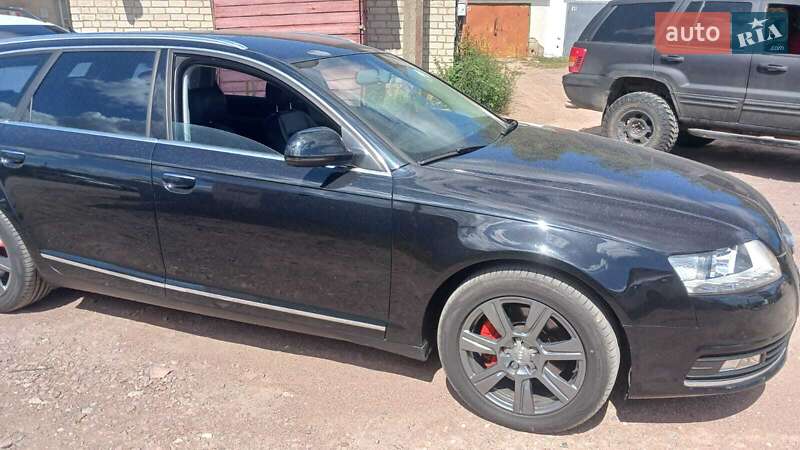 Универсал Audi A6 2010 в Коростене