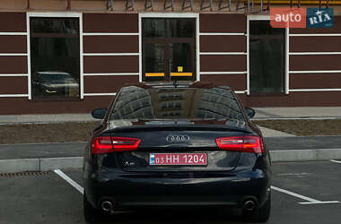 Седан Audi A6 2013 в 