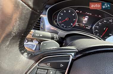 Седан Audi A6 2016 в 