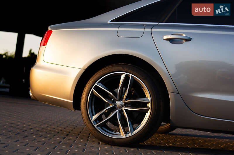 Седан Audi A6 2012 в Ужгороде