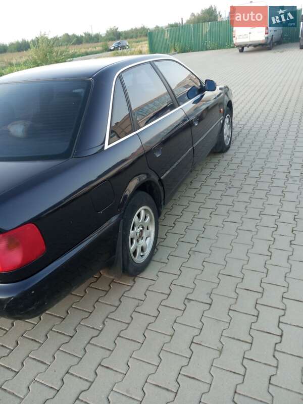 Седан Audi A6 1997 в Львові