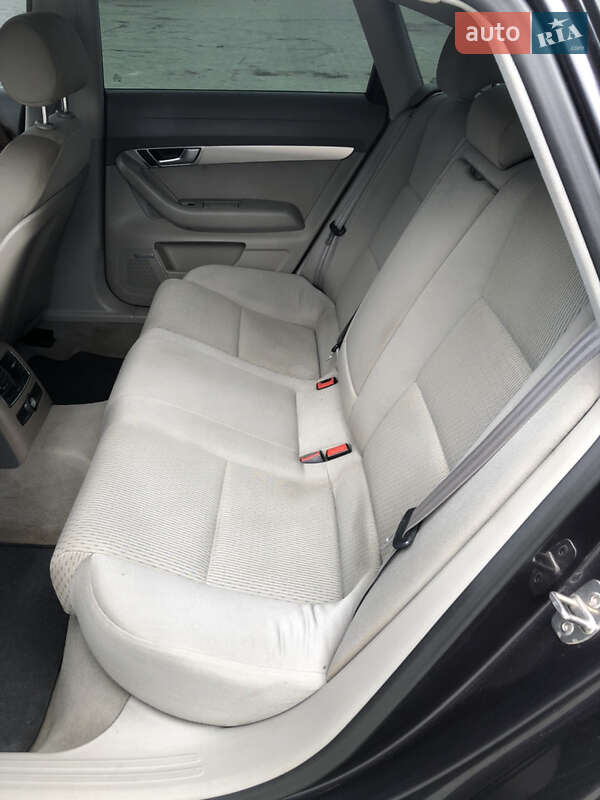 Седан Audi A6 2005 в Дубні