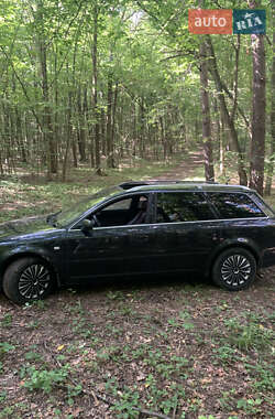 Универсал Audi A6 2003 в 