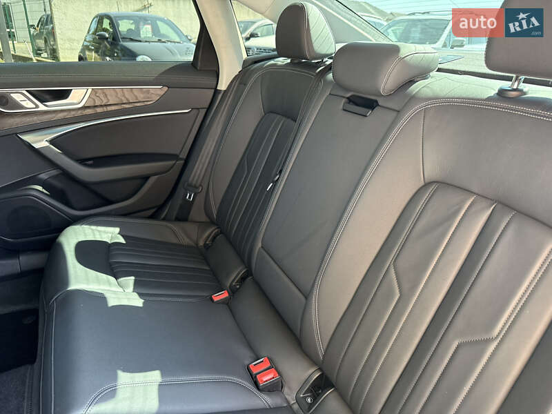 Седан Audi A6 2019 в Стрые