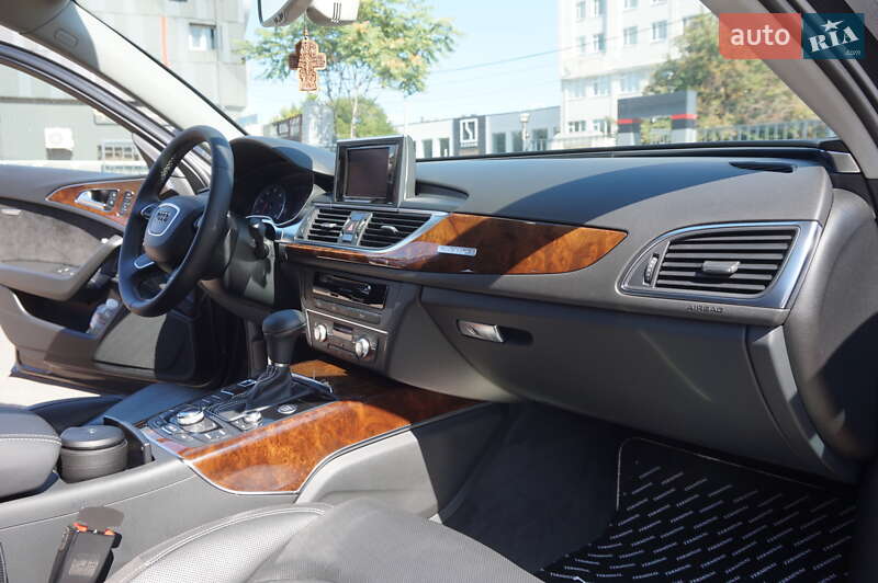 Седан Audi A6 2011 в Одессе