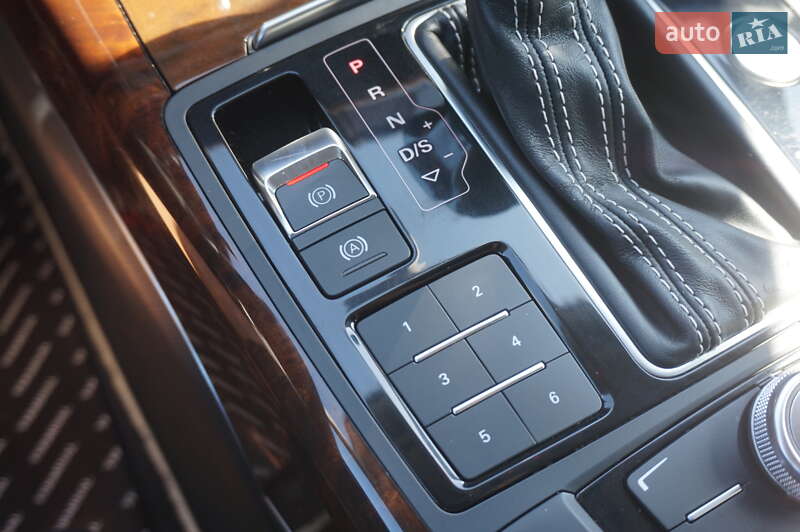 Седан Audi A6 2011 в Одессе