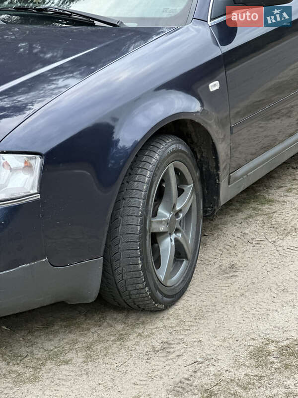 Седан Audi A6 1998 в Кременчуге