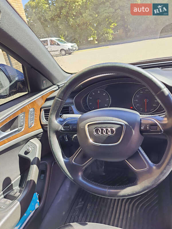 Седан Audi A6 2013 в Горохове
