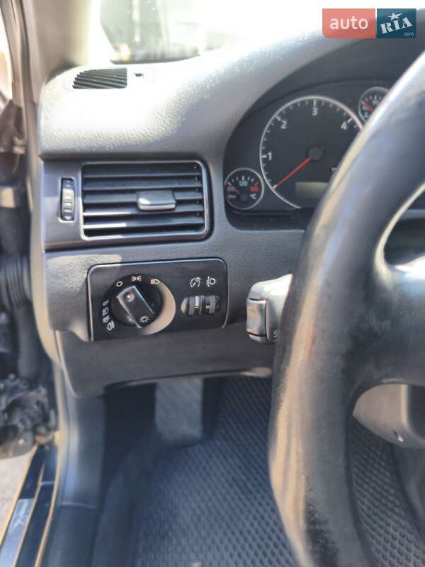 Универсал Audi A6 2002 в Запорожье