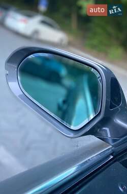 Седан Audi A6 2012 в 