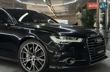 Седан Audi A6 2015 в 