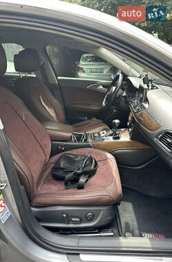 Седан Audi A6 2012 в 