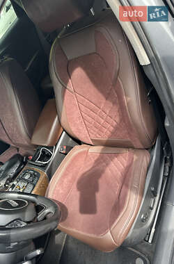 Седан Audi A6 2012 в 