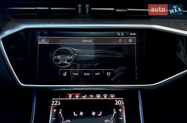 Седан Audi A6 2019 в 
