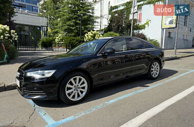Седан Audi A6 2012 в 