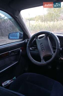 Универсал Audi A6 1996 в 