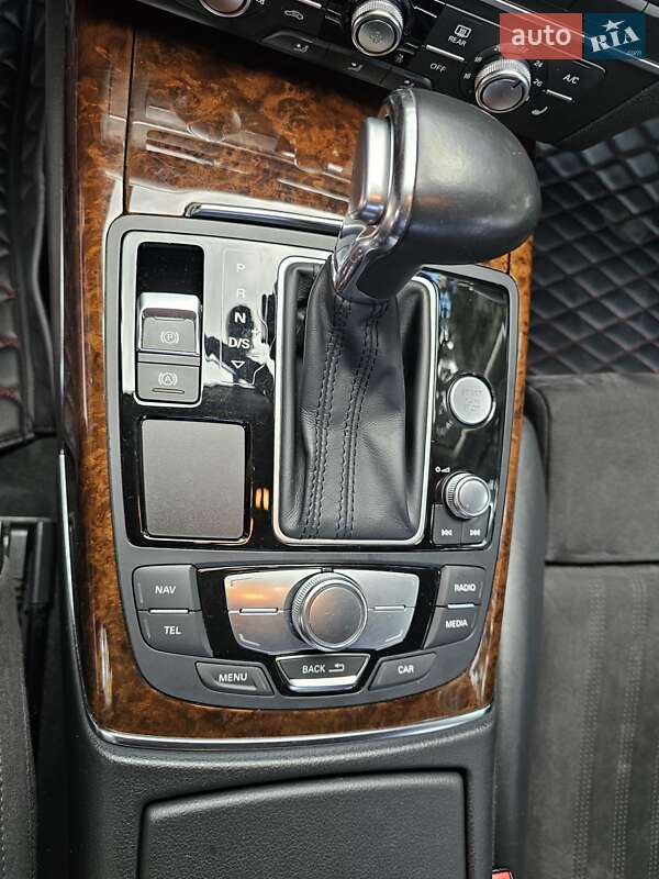 Седан Audi A6 2014 в Киеве