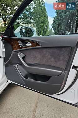 Седан Audi A6 2014 в 