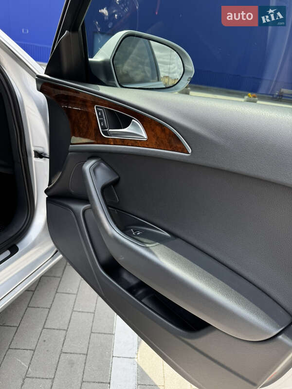 Седан Audi A6 2013 в Виннице