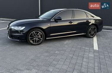 Седан Audi A6 2015 в 