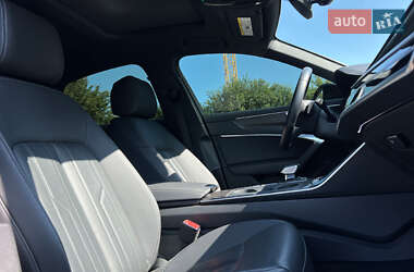 Седан Audi A6 2022 в 