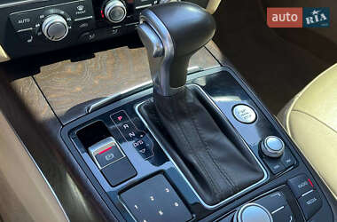 Седан Audi A6 2013 в 