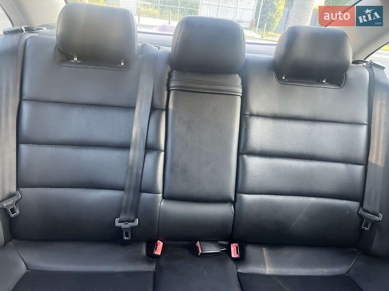 Седан Audi A6 2004 в Каменец-Подольском