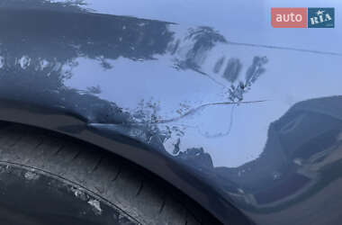 Седан Audi A6 2004 в 