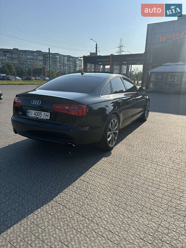 Седан Audi A6 2012 в Полтаве