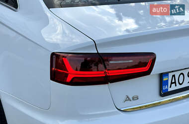 Седан Audi A6 2015 в 