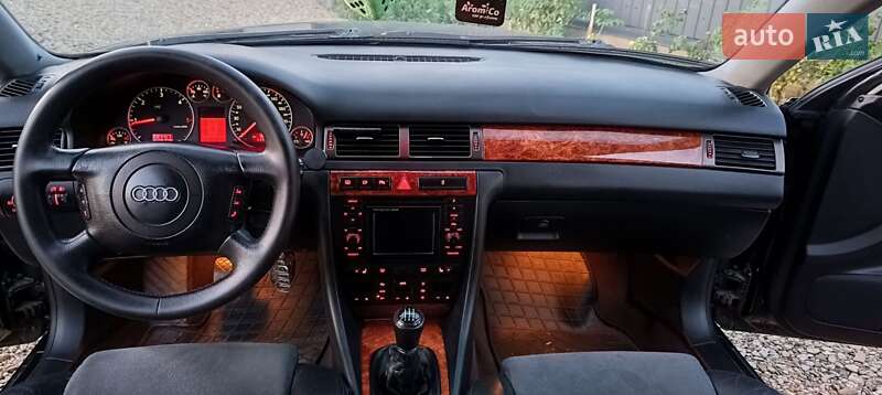 Седан Audi A6 2000 в Самборе