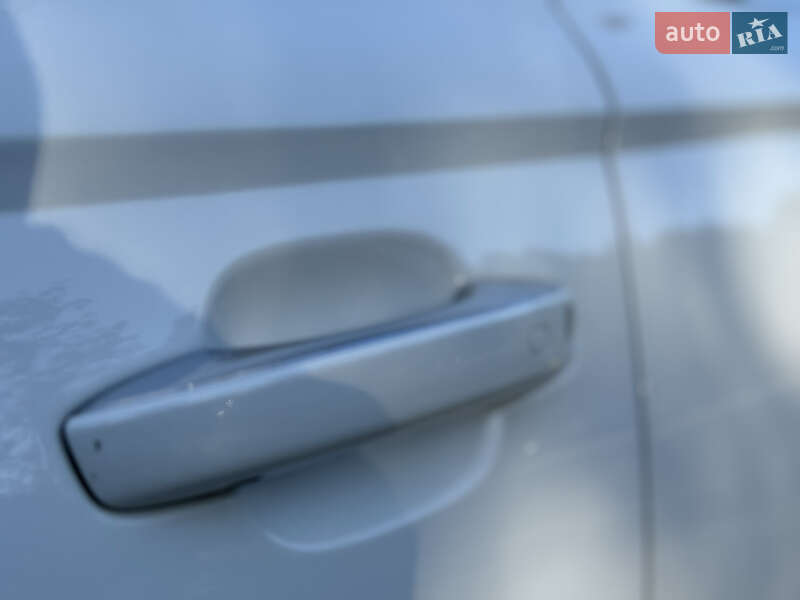 Седан Audi A6 2013 в Львове