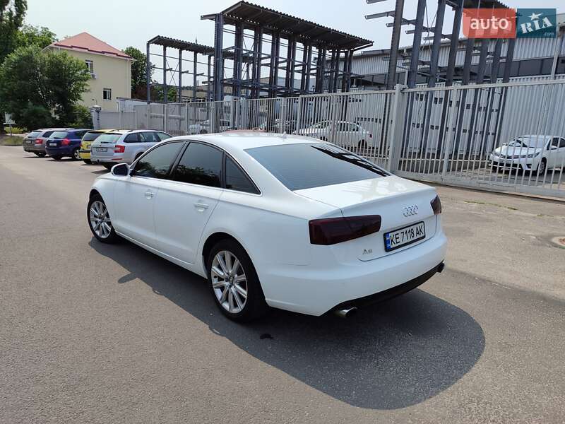Седан Audi A6 2013 в Днепре
