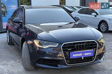 Седан Audi A6 2013 в 