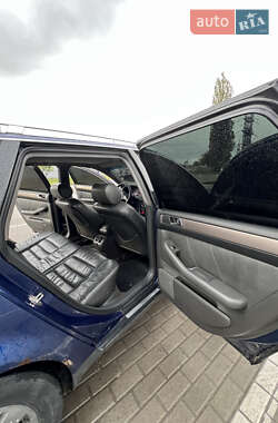 Универсал Audi A6 2000 в 