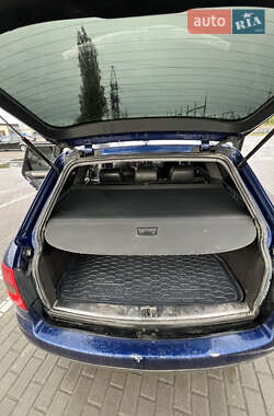 Универсал Audi A6 2000 в 